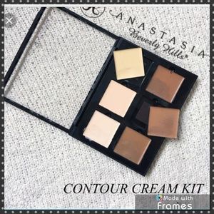 Anastasia Contour Cream  Kit